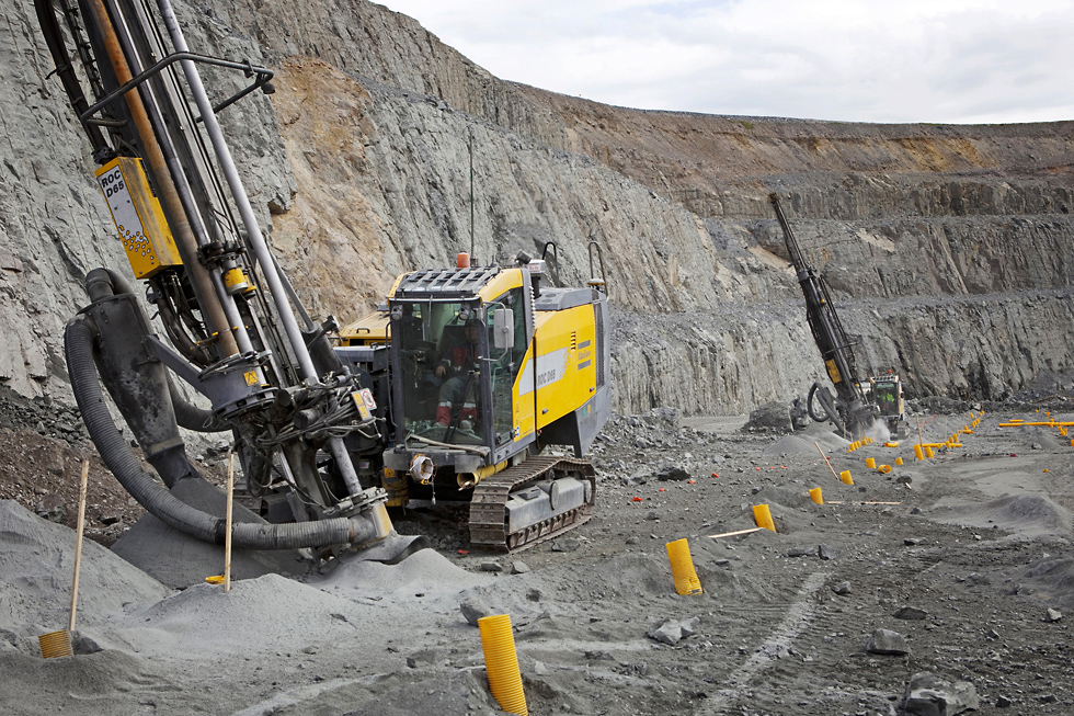 Blast Hole Driller Opencut mining Karara mine WA