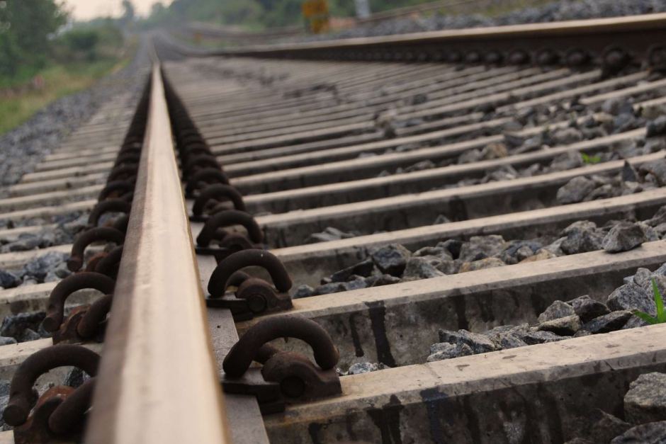 arrium steel wins Adani carmichael mine rail line manufacture