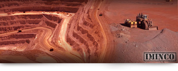 Pilbara iron ore mining operation. Rio Tinto mining job opportunities. Image of iron ore mine. iMINCO Mining Information