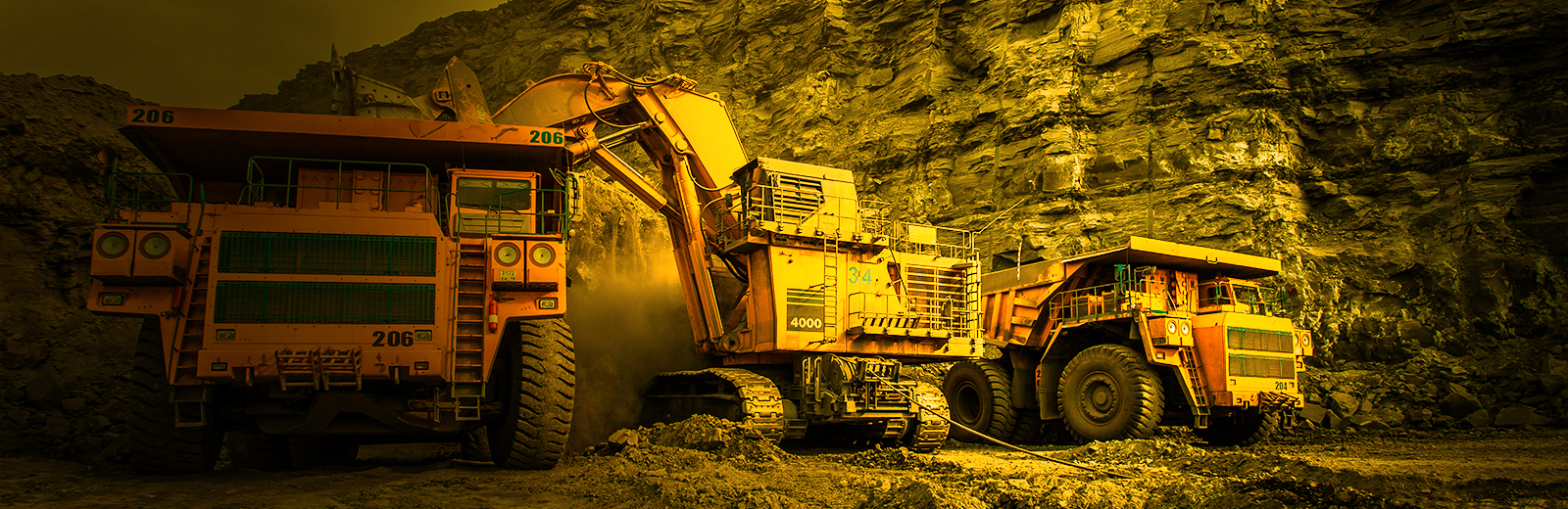 Haul Truck Mining Quarry Job Operators FIFO QLD-iMINCO.net Mining Information