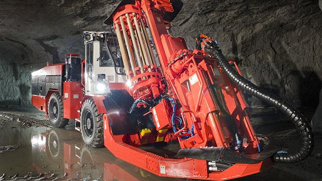 Underground Production Longhole Driller Lady Loretta Mine QLD-iMINCO.net Mining Information
