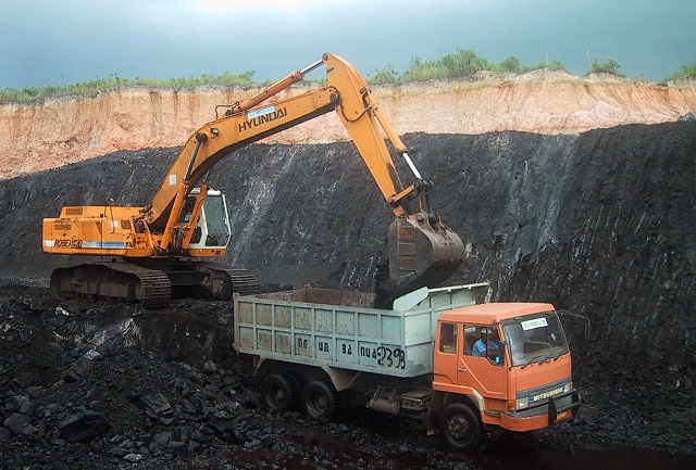 Excavator Operator Final Trim Mine Site Operations Brisbane-iMINCO.net Mining Information