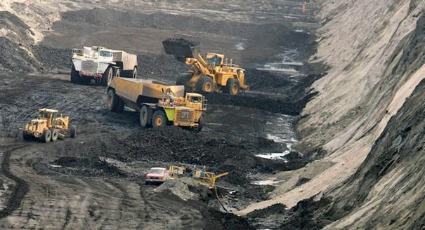 Dump Truck Operators Saraji Coal Mining Coalfields <strong>Bowen Basin</strong>